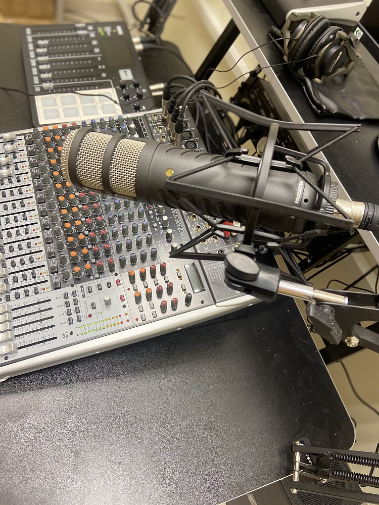 Radio broadcasting film studios